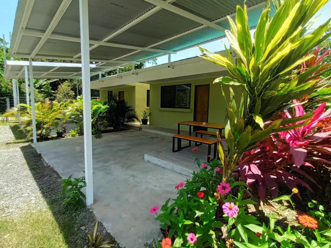 Serenity Houses Cahuita Dış mekan fotoğraf